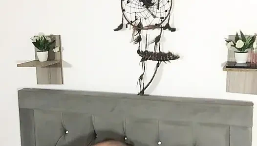 I get on top of my boyfriend and make him come inside me