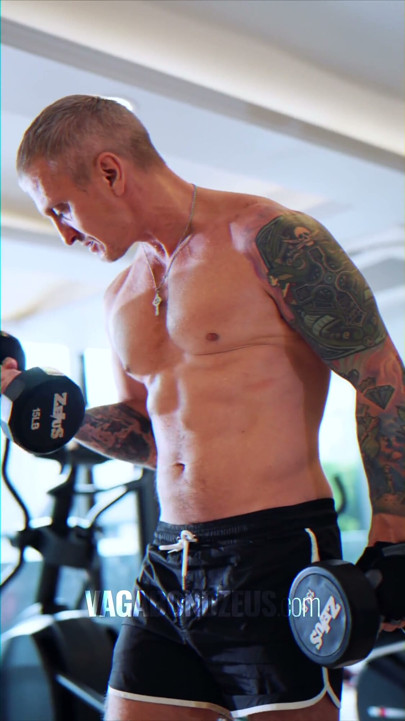 Russian Straight Gym Bro Jerk-off After Hot Gym Session