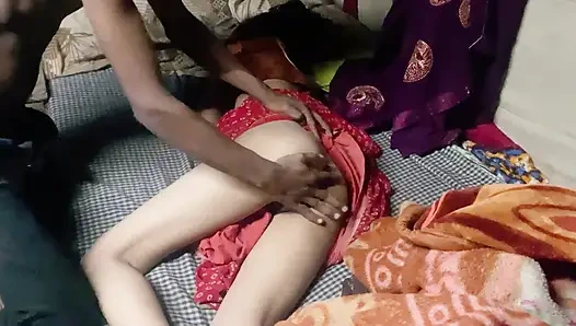 Aunty ne mujhe sex karna sekha hi diya Hindi audio sex