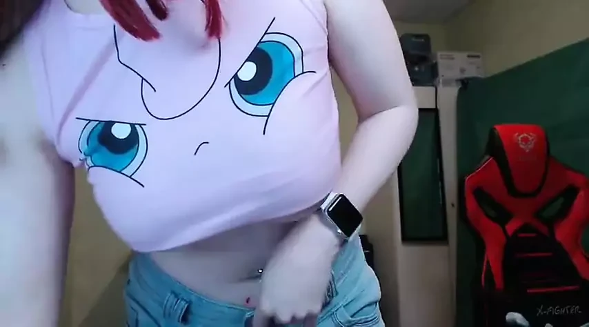 Horny busty teen fingering deep insider her juicy hairy pussy