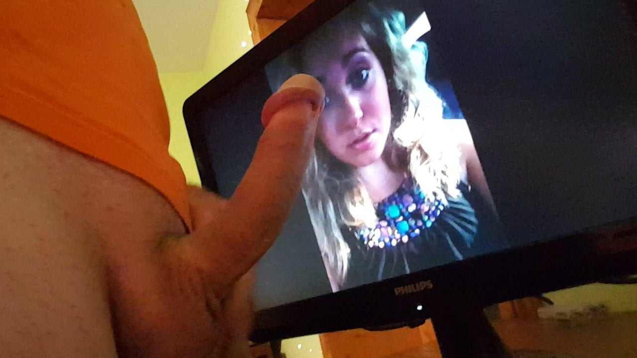 cock tribute for Daniellelovescum