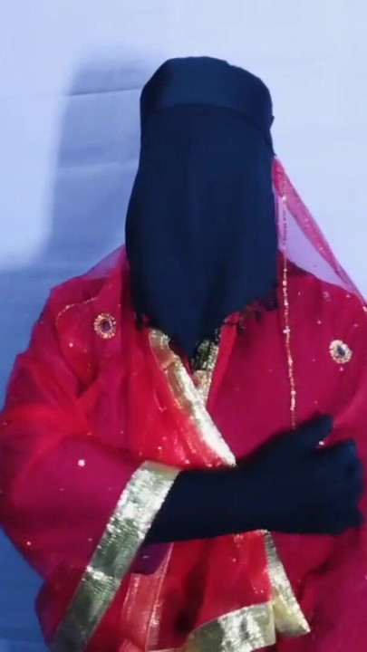 ฉันใช้เวลาทั้งคืนกับเพื่อนผัว คลิป 3