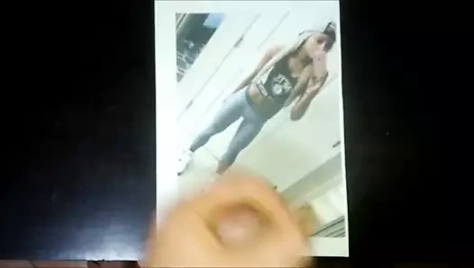 Liv morgan boşalıyor #1
