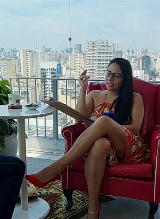 Deusa Kiffa é uma grande chefe em uma grande empresa.