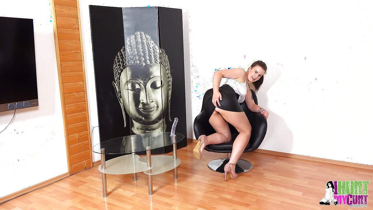 Cute Chubby Teen Little Eliss Cums Just for You