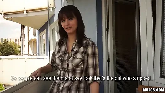 Pickups - große natürliche rita peach gibt fremden einen handjob