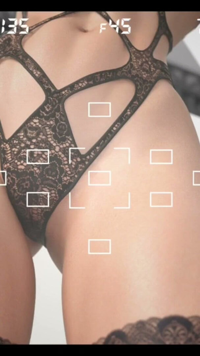 Pożądanie i czapka na życie 24 - jebanie z ogromną dupą milf w kuchni | Klip 1