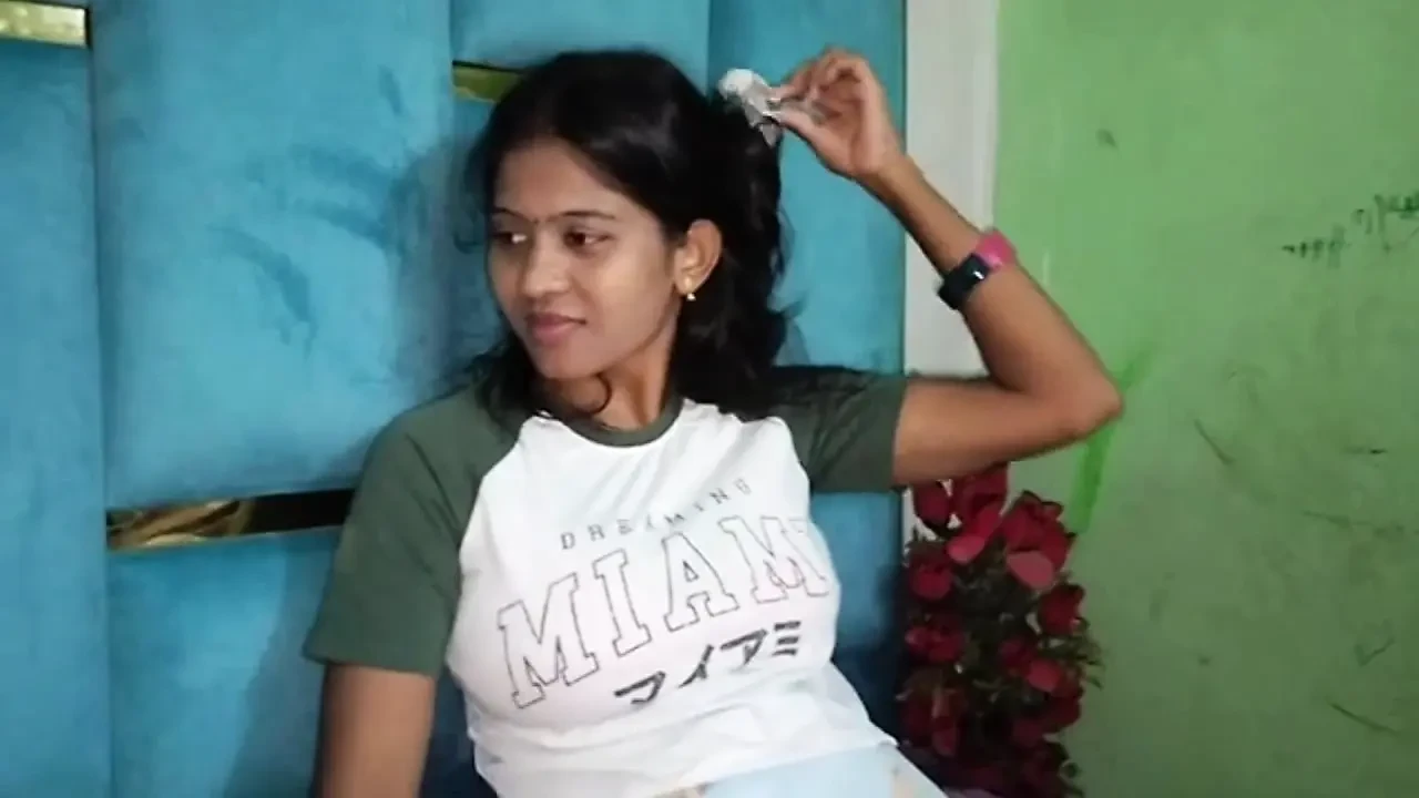 Indian dever bhabhi threesom desi videos Must emwatch