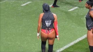 Gran botín de chicas lfl calentando