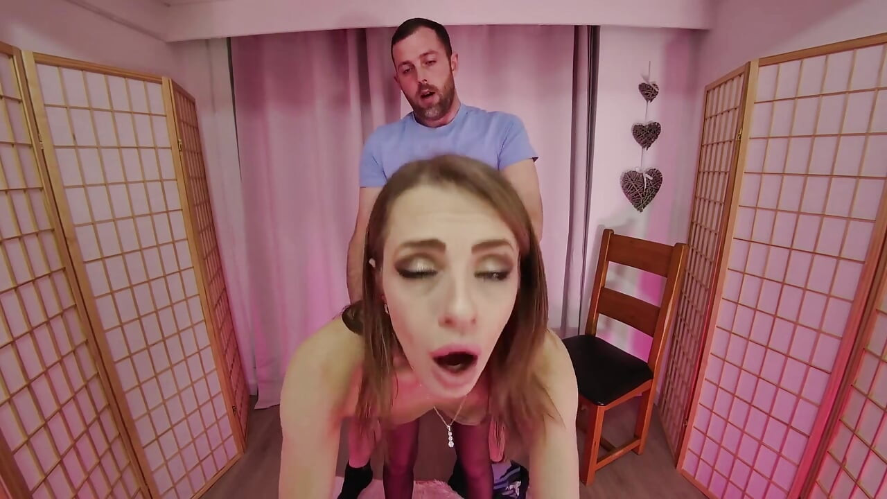 エイプリルとエモジズ - 影のカッコウ