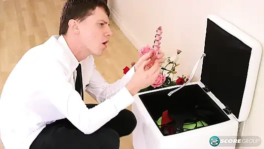 Cyndi Sinclair's anal adventure