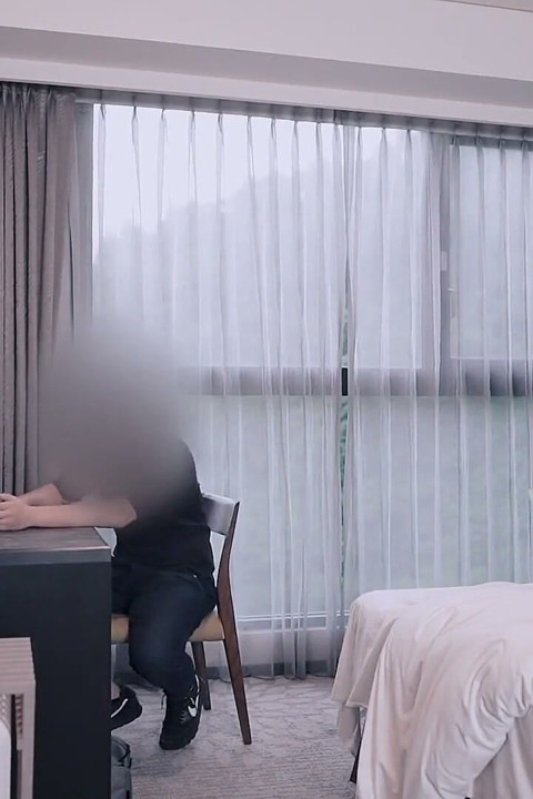 아시아 하녀 - Perv 밀프 n 십대