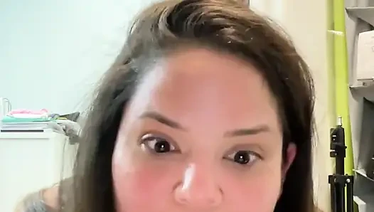 Live Stream with Dani Valentina