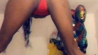 Sexy Slim Ebony Dance