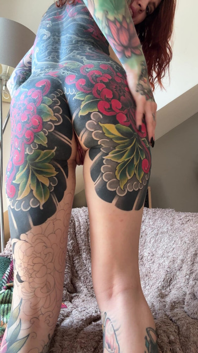 This ink feels so sensitive while i spread wide..