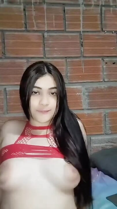 Amateur Fun with a Step Mom and Her Beautiful Tits Yuliethgomez