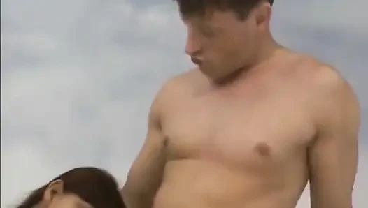 Kızıl saçlı orta yaşlı seksi kadın ile amatör sikiş