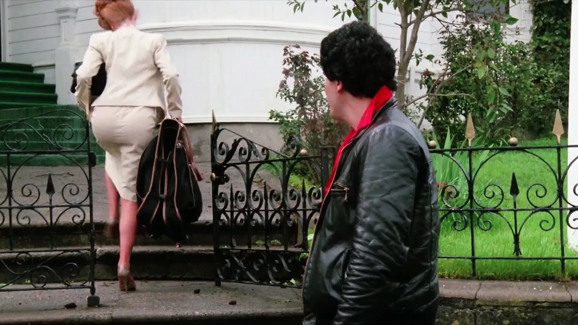 Hermandad de chicas dulces (1983)