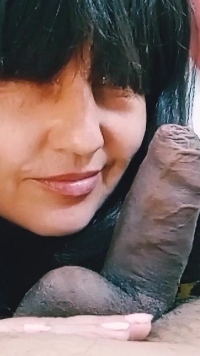 Ključni trenutak iz "Babe Gets BBC in Front of Live Cam"