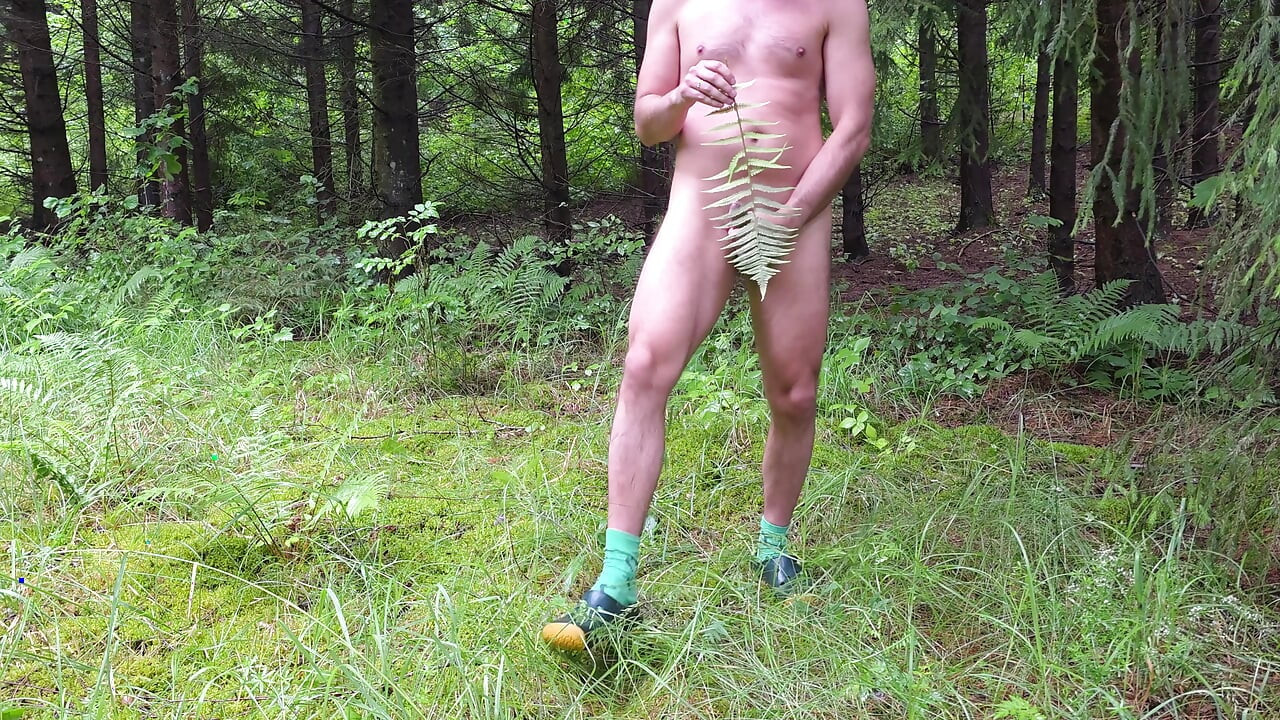 Blowing a huge load nude in the forset
