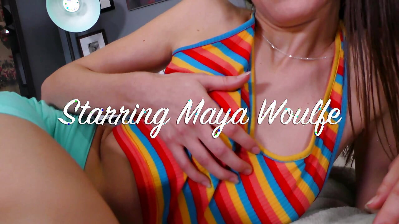 Maya Woulfe in my creepy roommate!