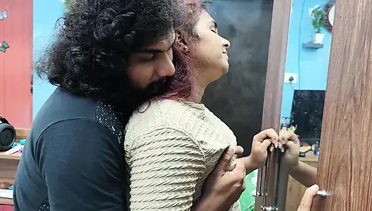 Arschkuss-romantik mit möpsen lutschen