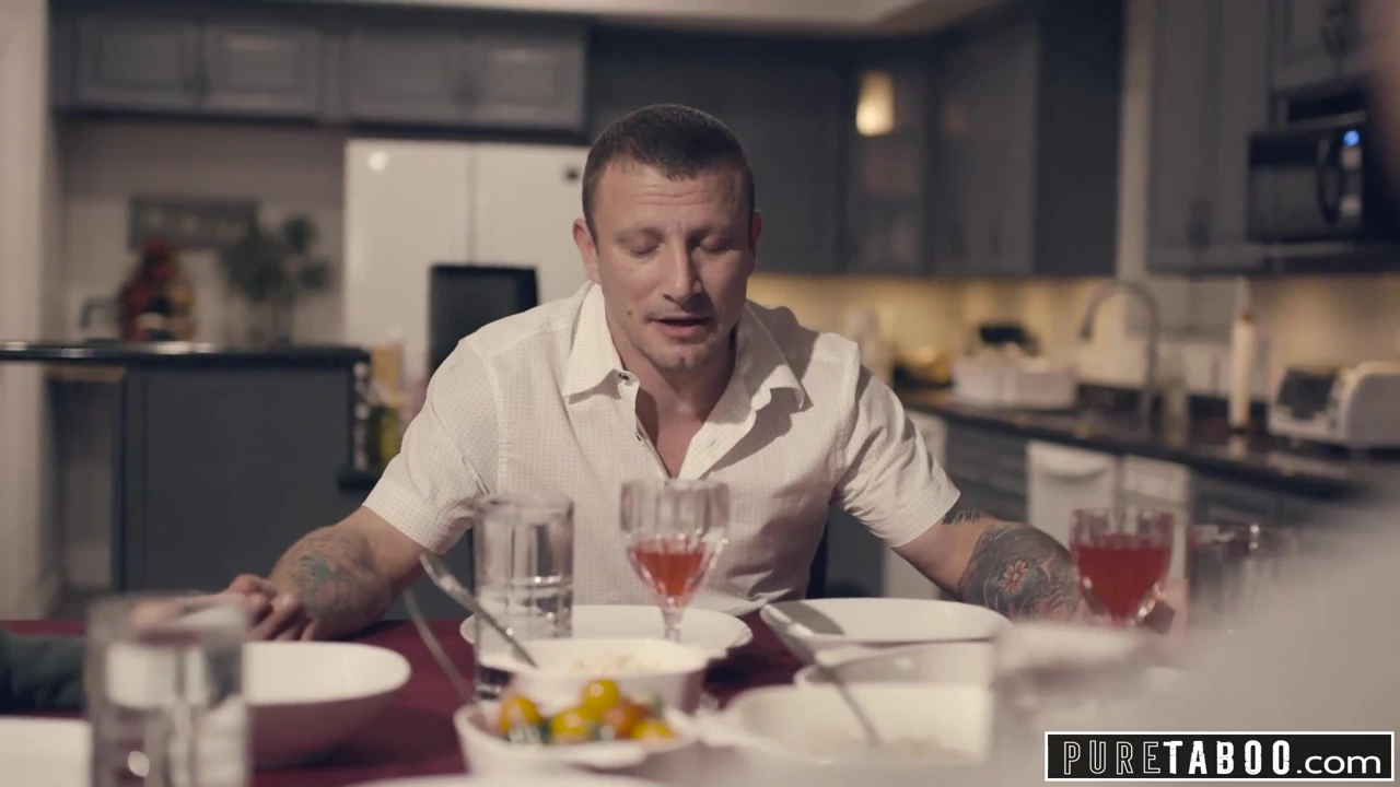 Saf tabu üvey anne-baba ve üvey kardeş hoşgeldin yeni kız kardeş
