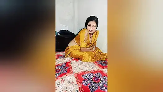 Индийская дези Два друга занимаются хардкором с одним мужчиной, хардкорно трахается им