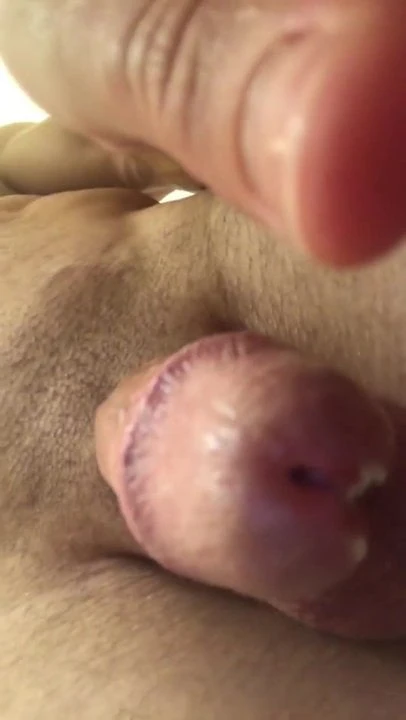 Aaron Schock shows his hot body and cock