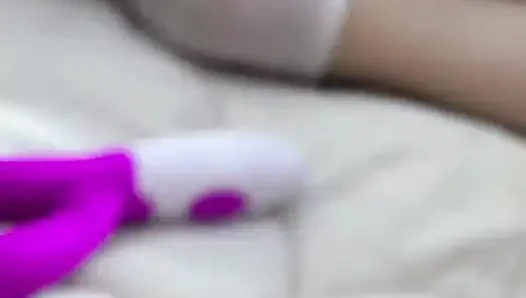 Yeni Suudi porno seksi karım büyük bir penisi seviyor