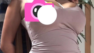 我的第一次束缚和乳房游戏