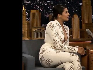 Priyanka Chopra Hot Edit - Jimmy Fallon interview (met talk)