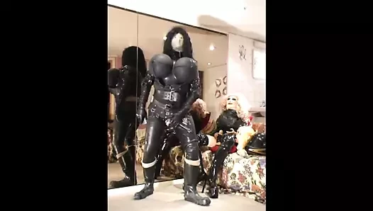 Roxina Faceless Rubber X