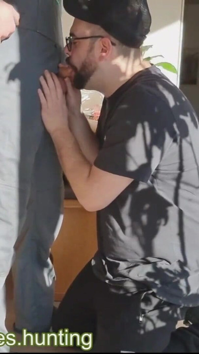 Trenutak koji morate vidjeti iz filma "Straight Farmer Boy Convinced"