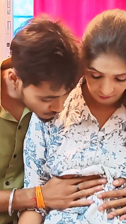 Indian Desi Video  landlord had hardcore sex with the renter and sucked her boobs. | Clip 1