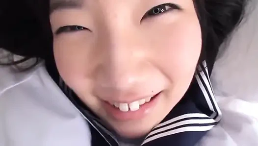 Solgun ince güzellik - sıkı kucaklama ve sadık bir son