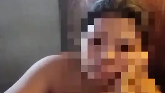 Cewek Itu Nyepong Kontolku Sampai Kering