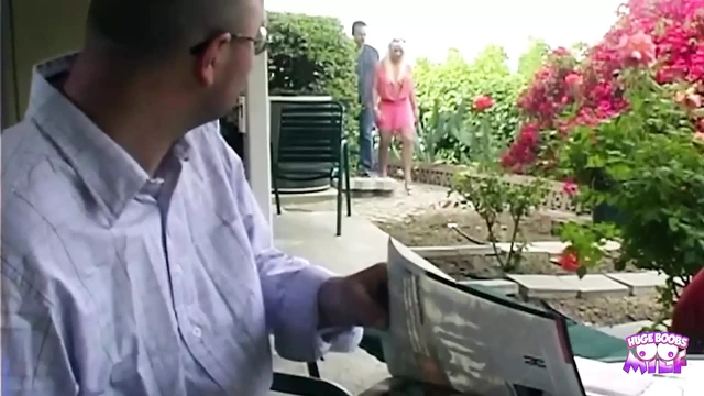 Smoking Hot Blonde Babe Gets Eaten Out and Fucked in Front of Another Man Outdoors