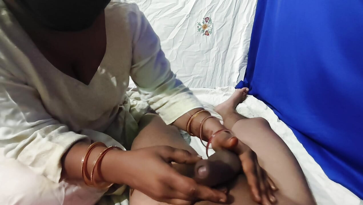 Індійська дружина мастурбує, повне смоктання секс відео