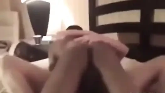Aldatılan orta yaşlı seksi kadın - gavat orta yaşlı seksi kadın biz gavat oyunu hakkındayız. Arkadaşlarım ve ben sert eş değiştirenleriz ve yenileriyle tanışmak isterim