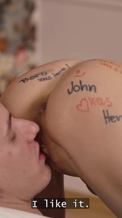 Momento impressionante de "SHAME4K". Madura prostituta Kristina Grace está enlouquecendo e traindo o marido depois da festa"