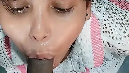 Es hat spaß mit Kambli