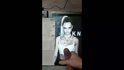 Cum haraç cara delevingne