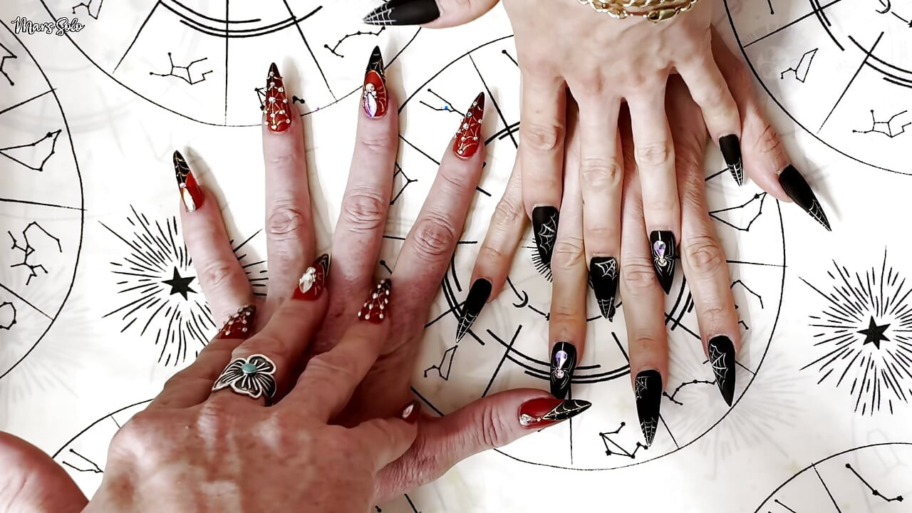 Fingernail Asmr - Mesmerizing Finger Wiggling, Nail Tapping & Hand Expressing