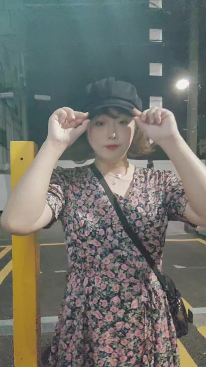 Sissy BBora in Public