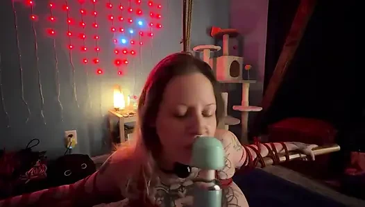 Связанная веревкой бамбуком и вибратором, от богини Диты