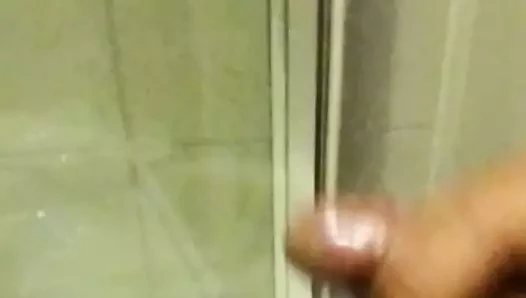 duşta boşalmak