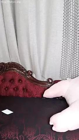 Hot Korean Babe In Her Room