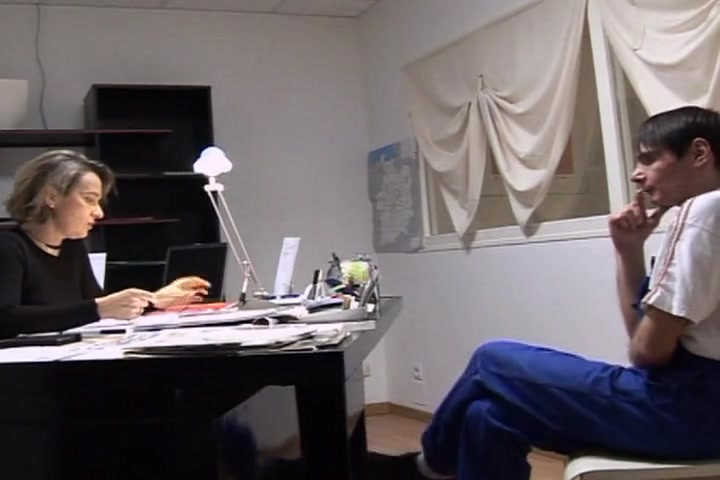 French secretary likes to fuck her client