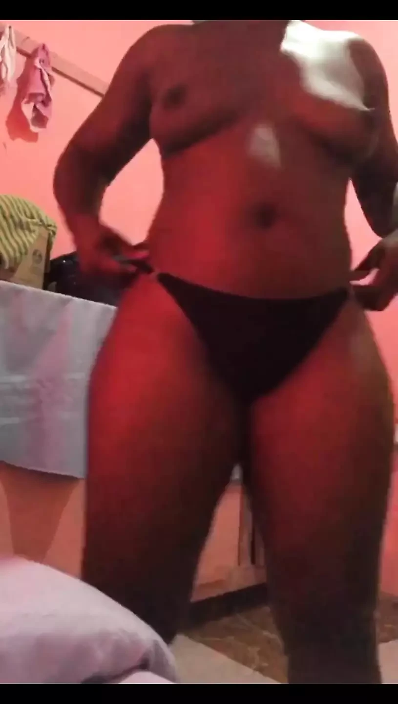 Naughty Ugandan Girl